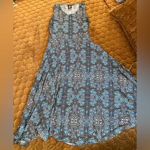 Agnes & Dora Blue and Black Sleeveless A-Line Midi Dress